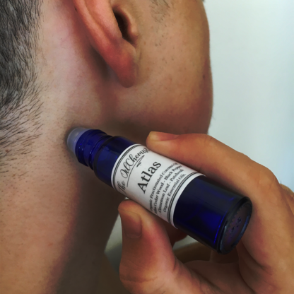 Atlas roll-on neck